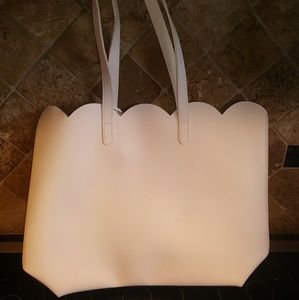 White brand new spring tote with Tags!